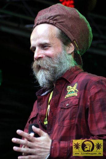 Uwe Banton (D) and Ganjaman 21. Reggae Jam Festival - Bersenbrueck 25. Juli 2015 (3).JPG